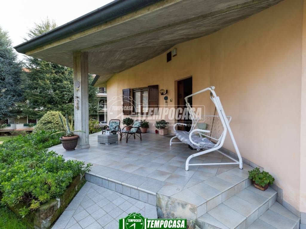 Villa a Osio sotto in Via Monte Grappa 3 - Foto 3
