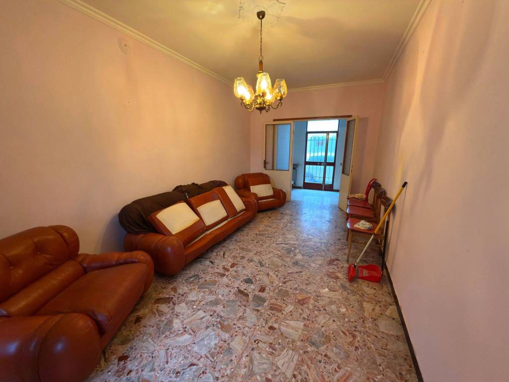 Casa indipendente a Caorso in Via Amato Garilli - Foto 3