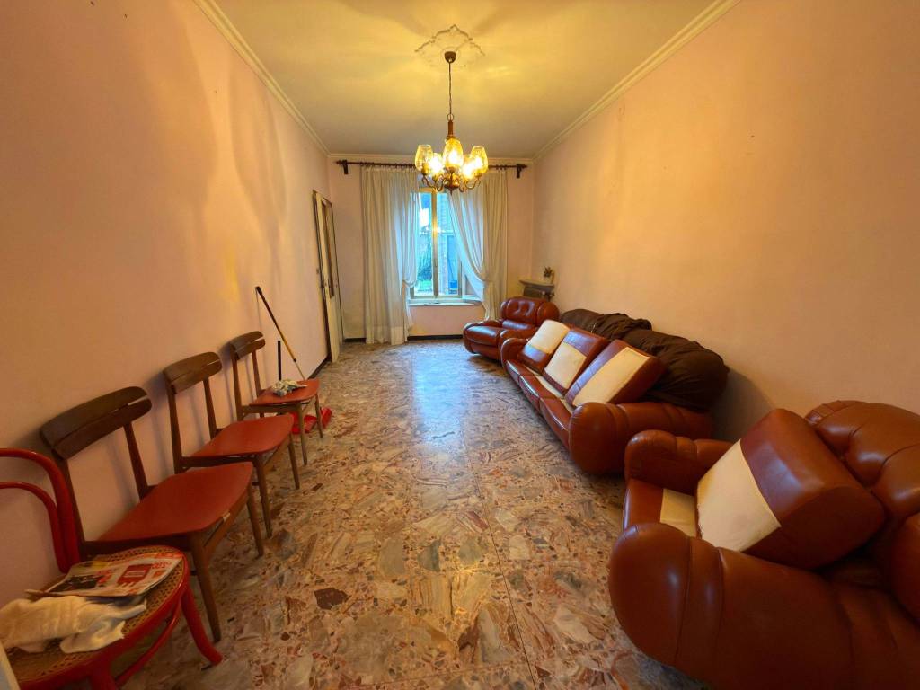 Casa indipendente a Caorso in Via Amato Garilli - Foto 4