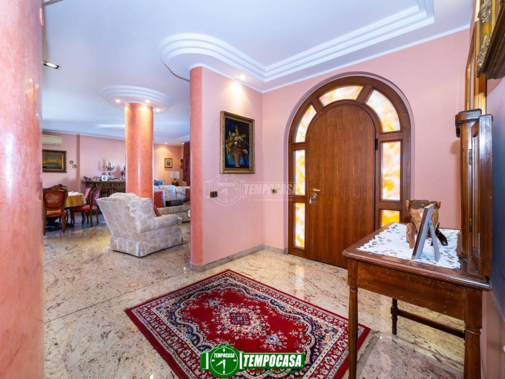 Villa a Osio sotto in Via Ugo Foscolo 8 - Foto 5