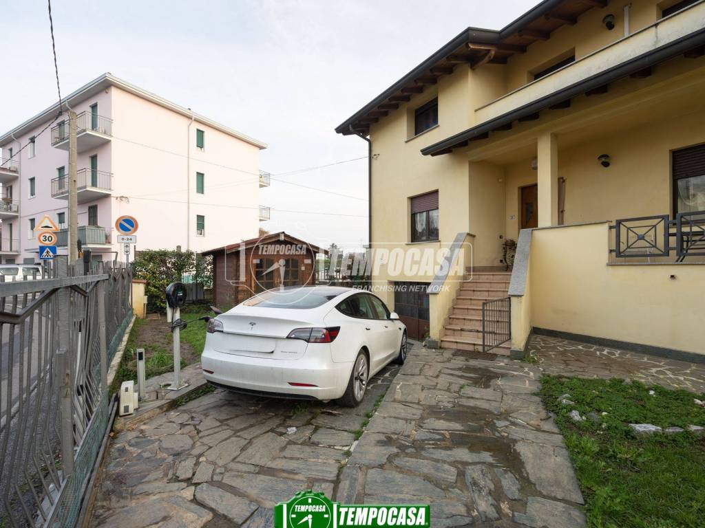 Villa a Osio sotto in Via Armando Diaz 2 - Foto 2