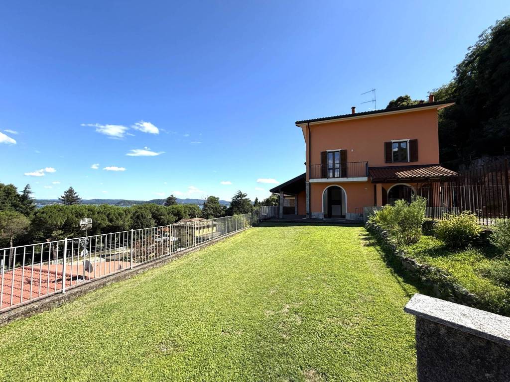 Villa a Belgirate - Foto 2