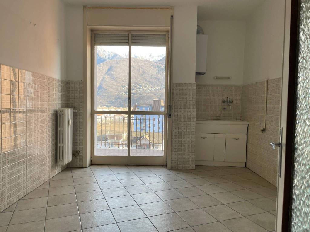 Appartamento a Villadossola in Piazza Repubblica, 17 - Foto 4