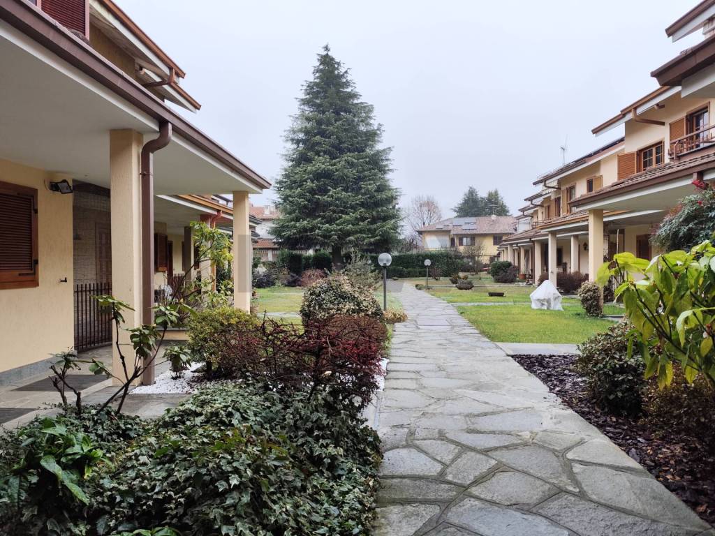 Villetta a schiera a Montanaro in Via Cardinal Amedeo delle Lanze, 15 - Foto 2