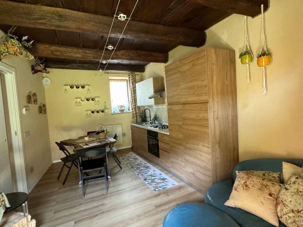Appartamento a Arona in Via Vergante - Foto 2