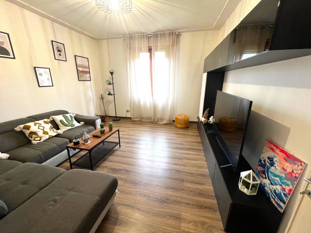 Appartamento a Montelupo fiorentino in Piazza Vittorio Veneto - Foto 2