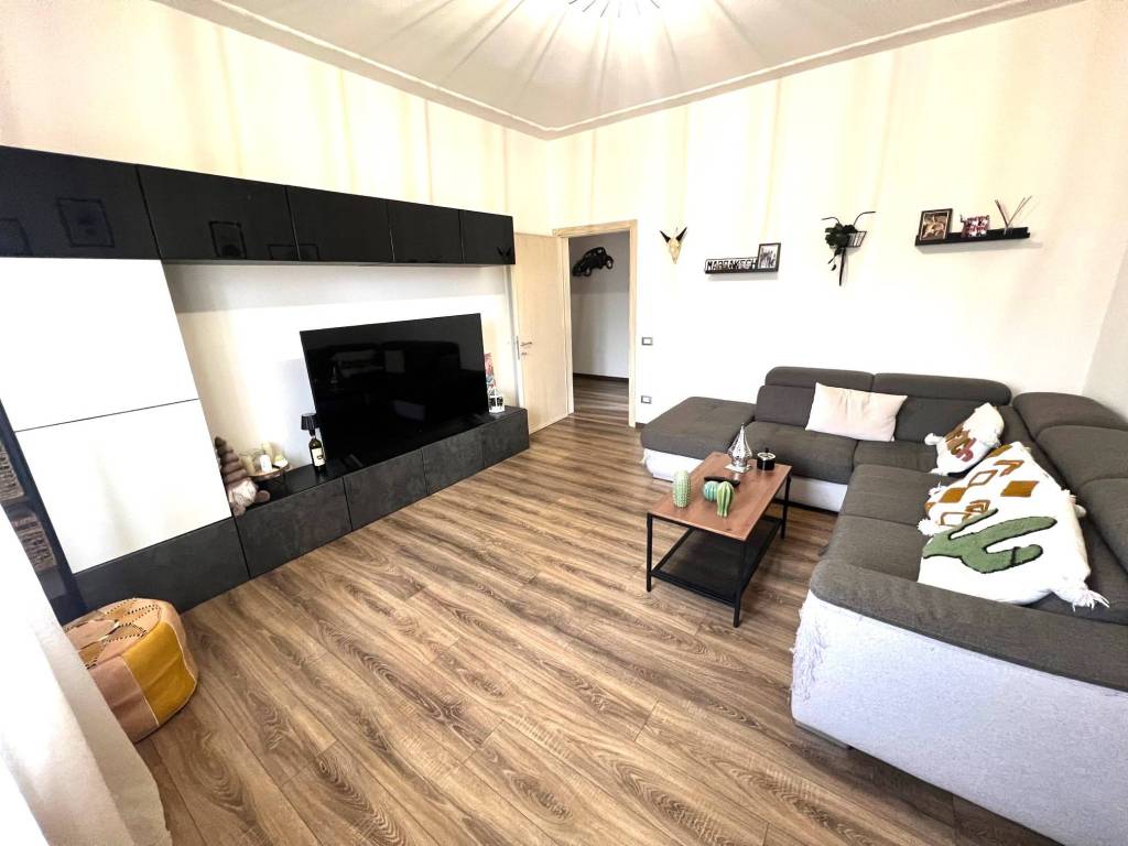 Appartamento a Montelupo fiorentino in Piazza Vittorio Veneto - Foto 3