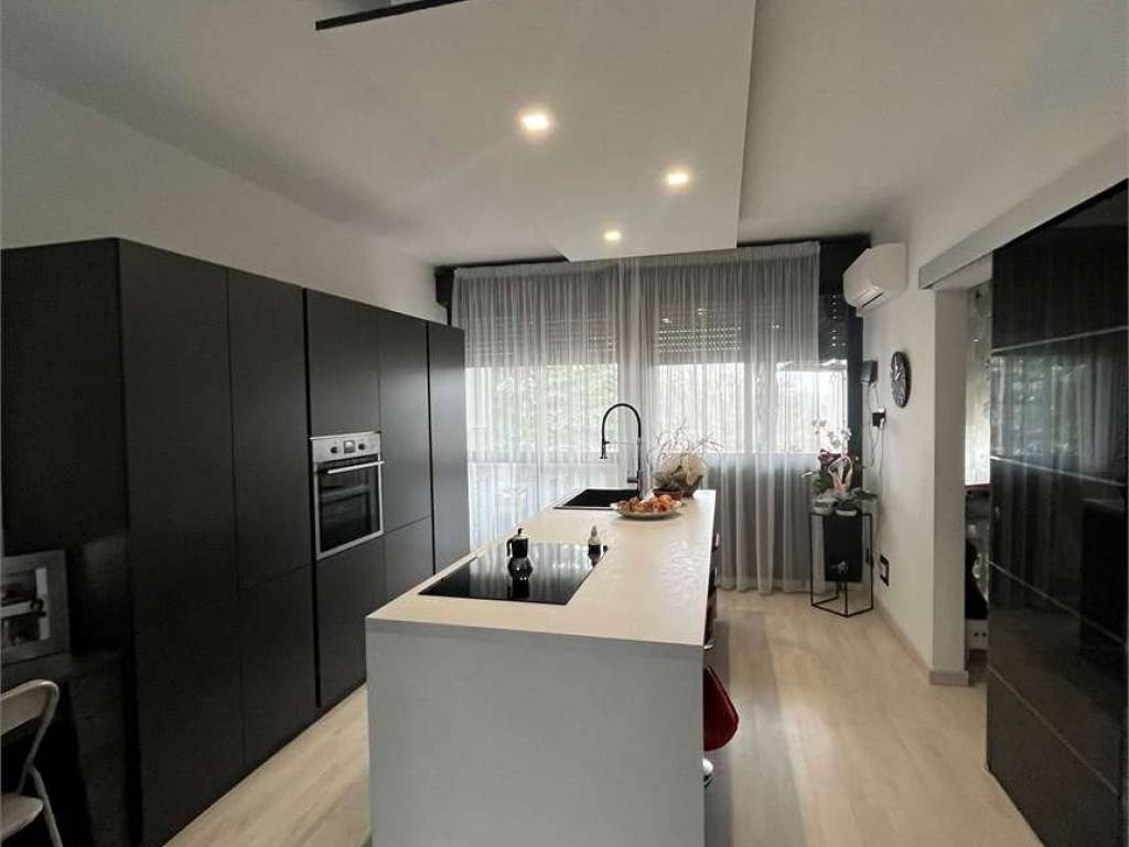 Appartamento a Reggio emilia in Via dei Glicini - Foto 2