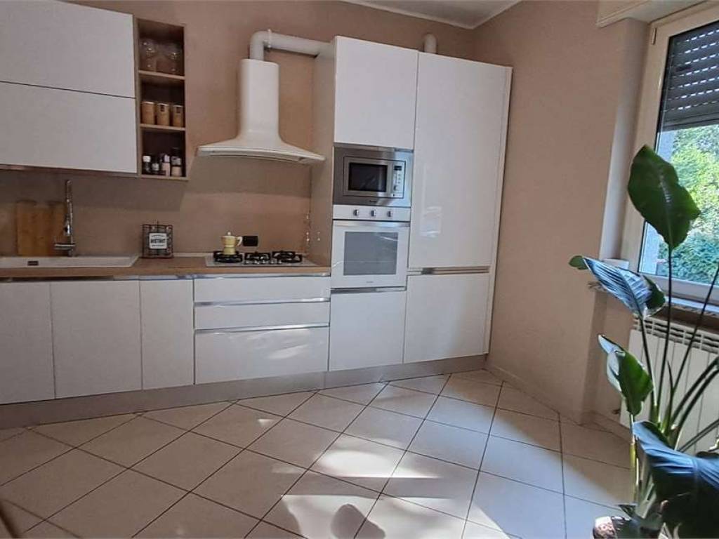 Villa a Busto garolfo - Foto 2