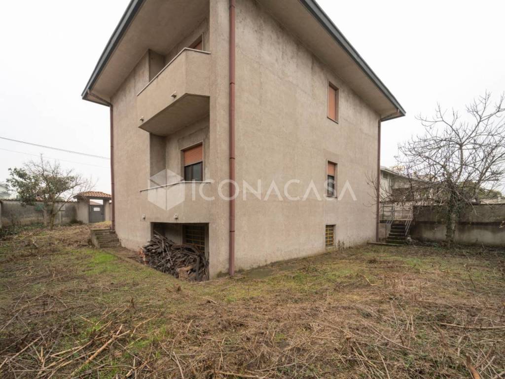 Villa a Canegrate in Via Antonio Vivaldi, 13 - Foto 3