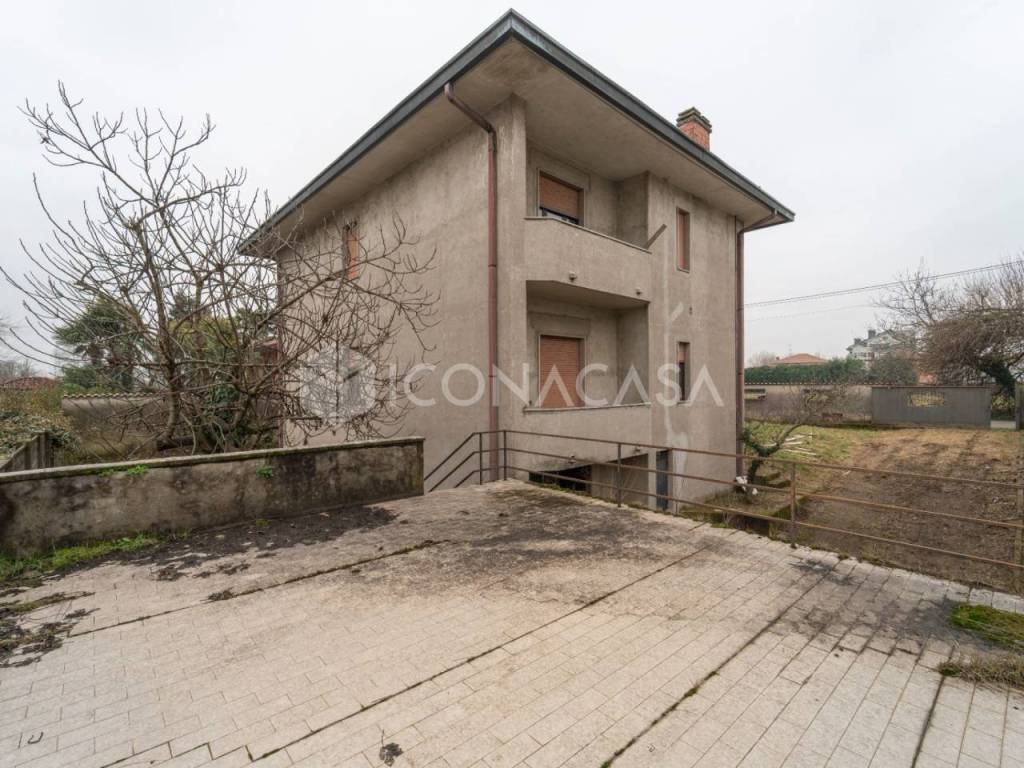 Villa a Canegrate in Via Antonio Vivaldi, 13 - Foto 4