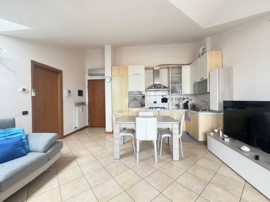 Appartamento a Cesate in Via piave, 60 - Foto 3