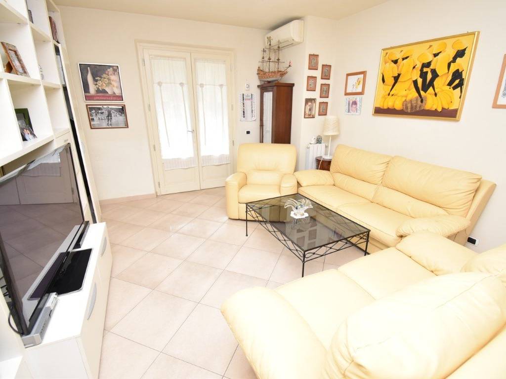 Appartamento a Camaiore in Via Sarzanese, 172 - Foto 4
