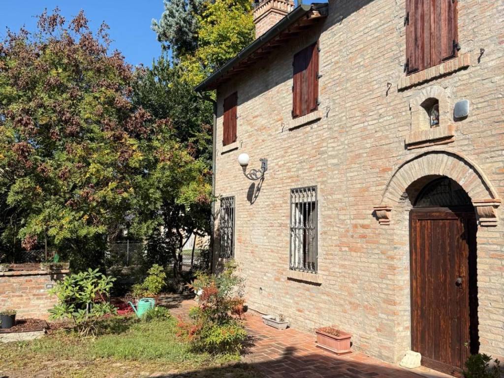 Villa a Massa lombarda in Via Fornace di Sotto, 4 - Foto 2