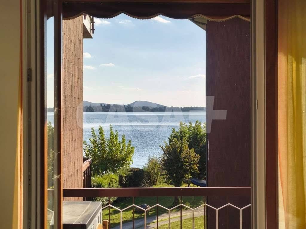 Appartamento a Gavirate in VIA AL LAGO, 78 - Foto 2