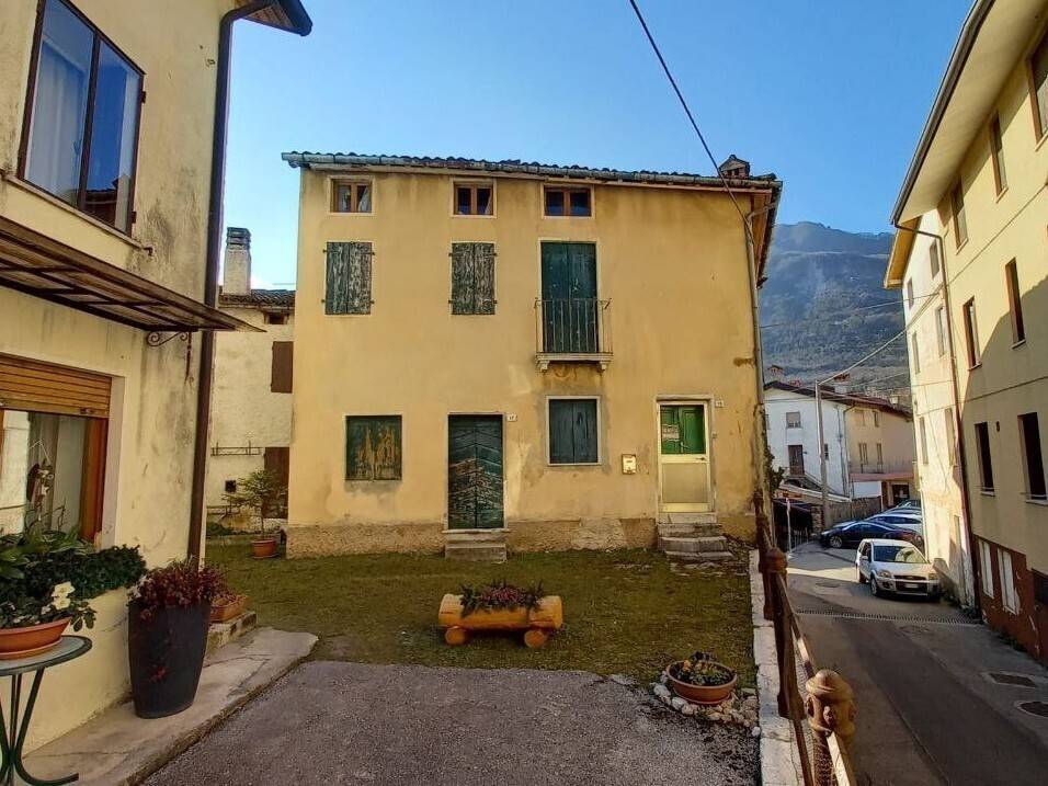 Villa a Arsiero in Via Caodilà, 19 - Foto 2