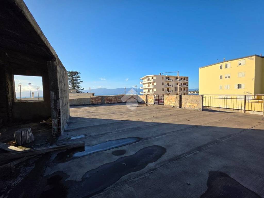 Appartamento a Reggio calabria in San Gregorio Via Nazionale - Foto 2