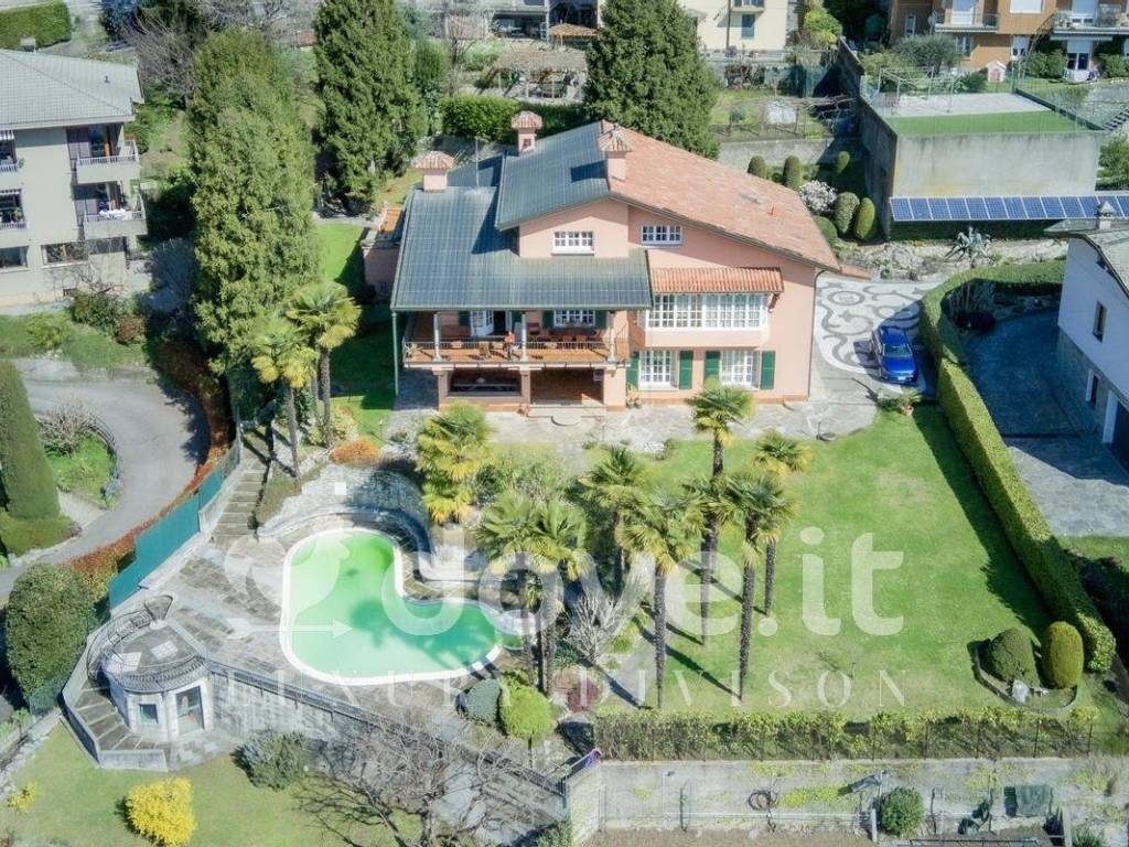 Villa a Cernobbio in Via Vittorio Emanuele II, 33 - Foto 2