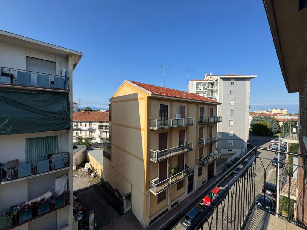 Appartamento a Vercelli in Via Pisa, 15 - Foto 2