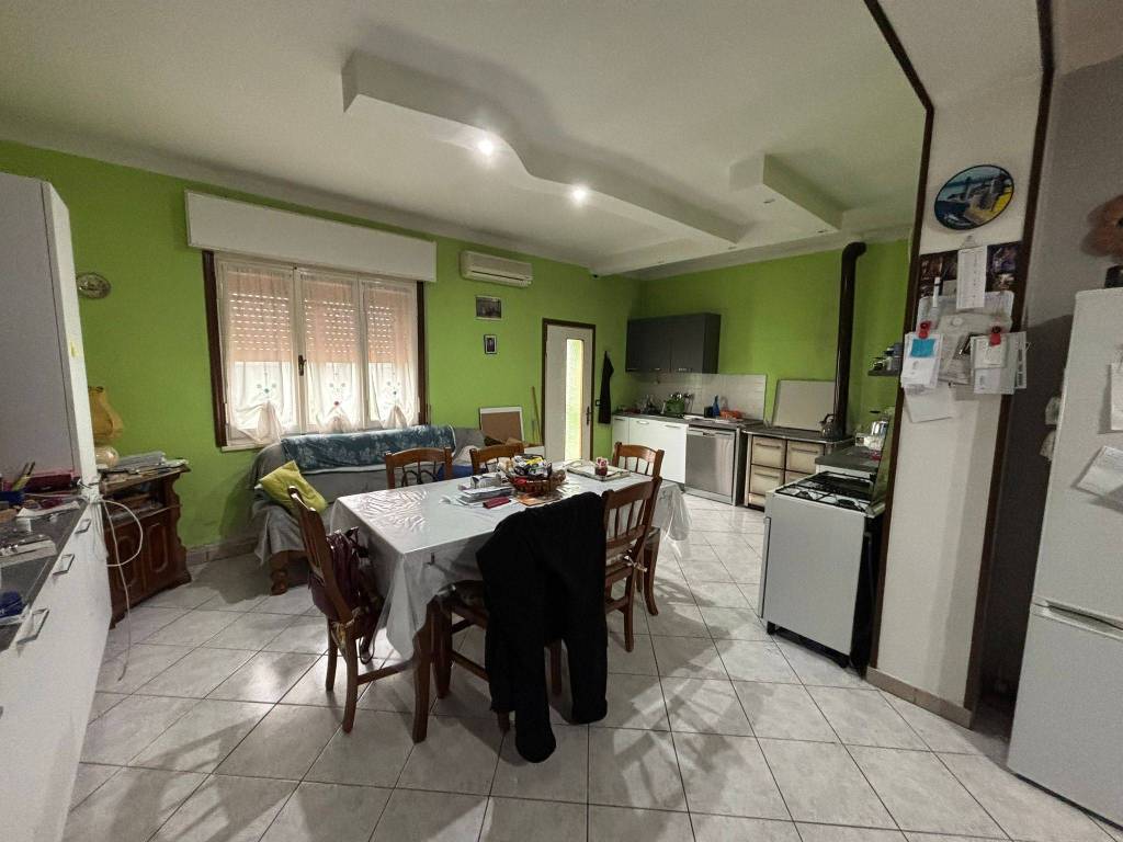 Casa indipendente a Borgocarbonara in Via Cavo - Foto 2