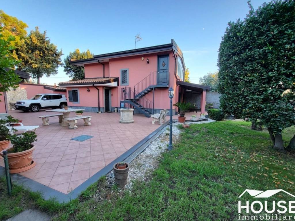 Villa a Nicolosi - Foto 2