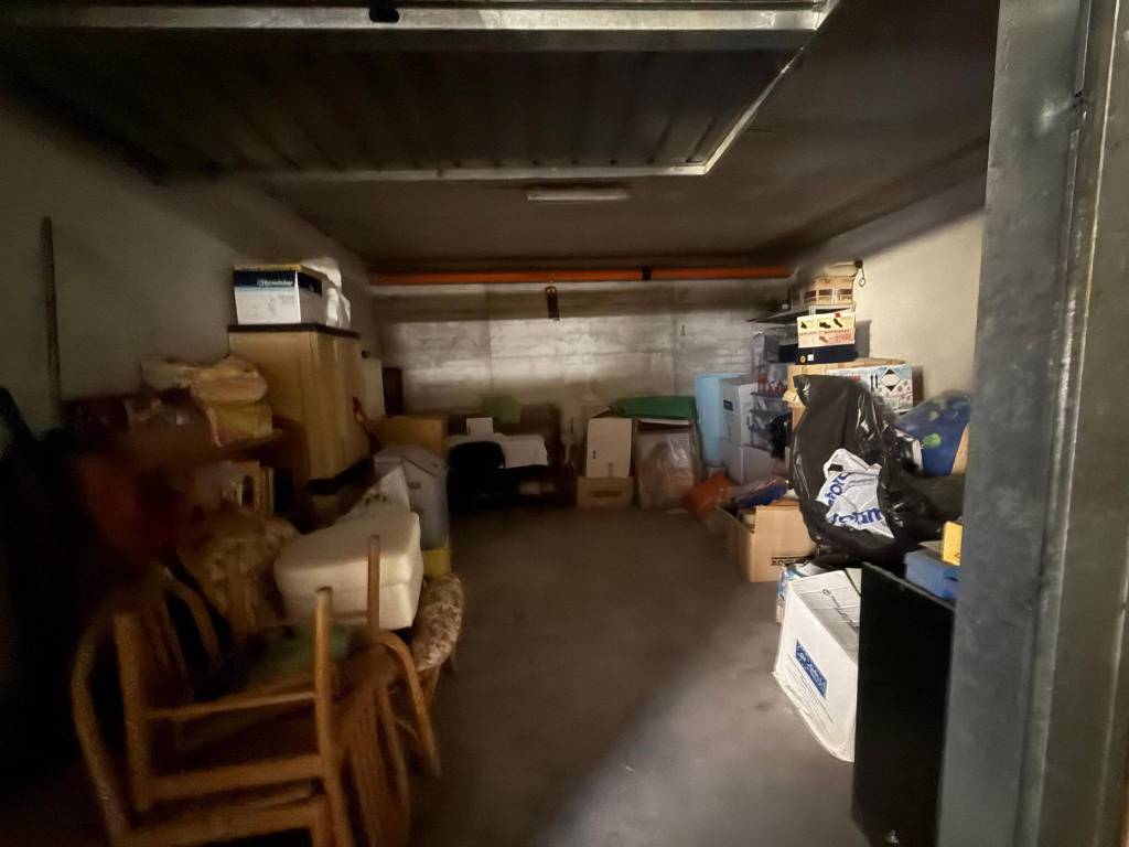 Box / garage a Guidonia montecelio in VIA RICCIOTTI , 37 - Foto 4