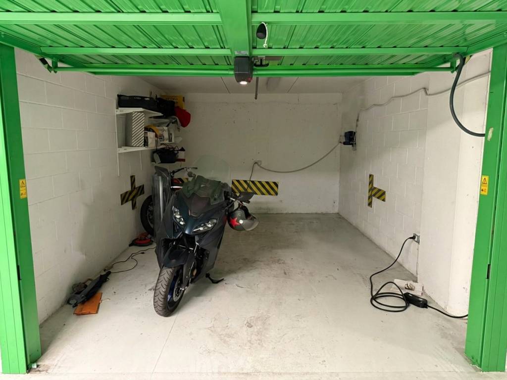 Box / garage a Verona in Piazza Arsenale - Foto 2