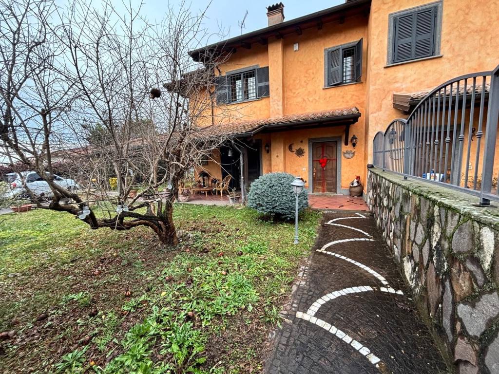 Villa a Rocca di papa in Via dei Gelsomini - Foto 2