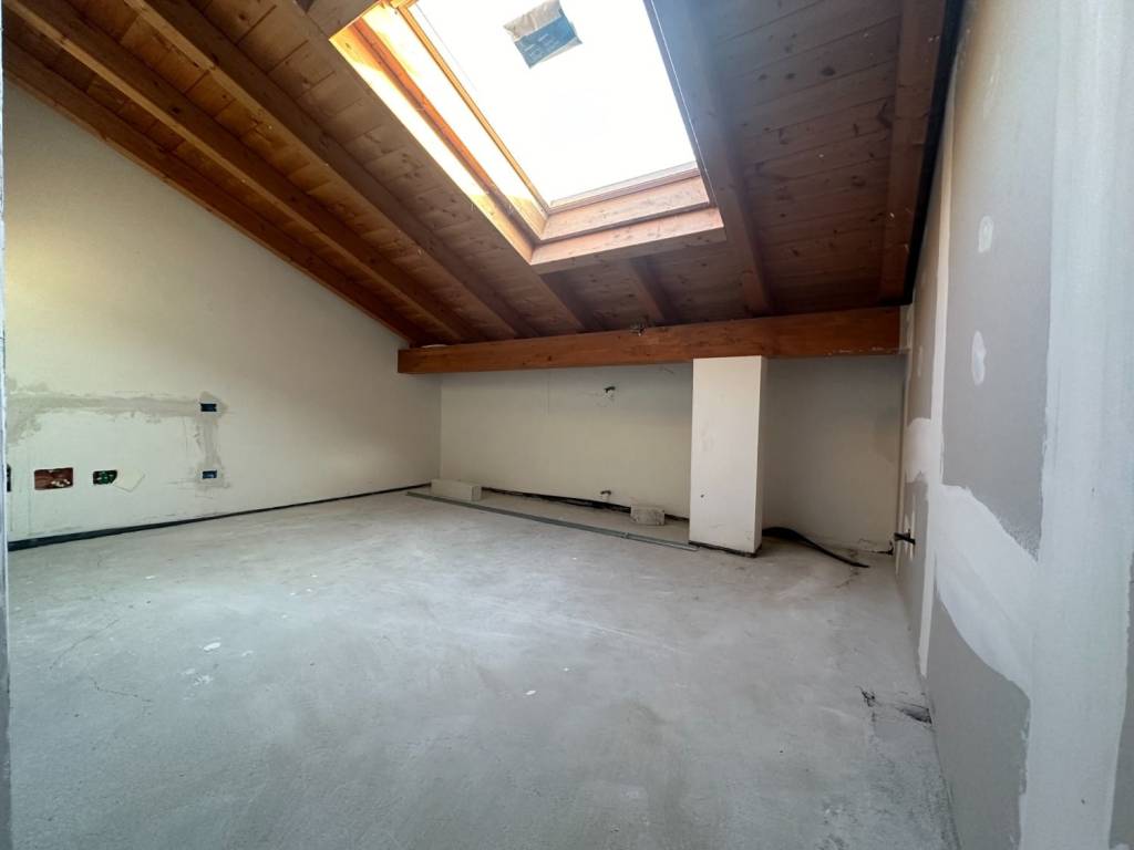 Attico / mansarda a Vercelli in Via Louis Braille, 1 - Foto 3