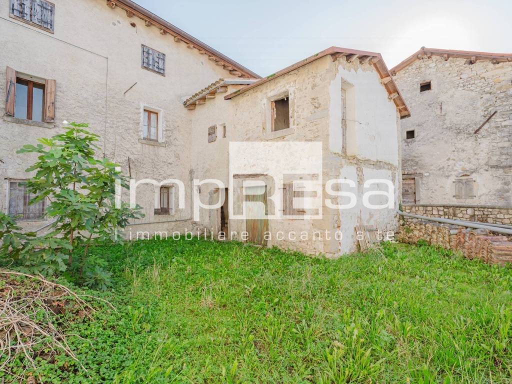 Casa indipendente a Miane in Via Cavallotto - Foto 2