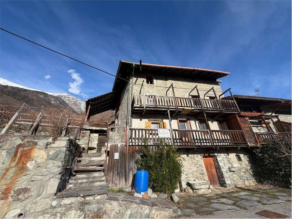 Casa indipendente a Saint-vincent in Capard - Foto 2