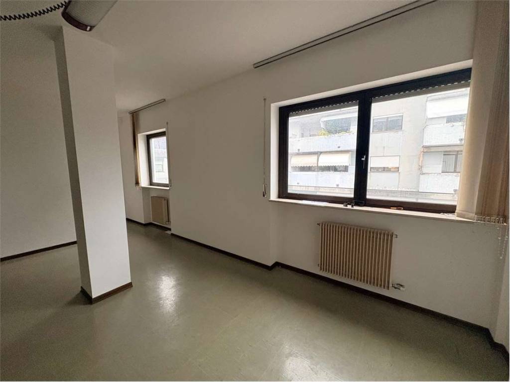 Immobile a Vittorio veneto in Viale Vittorio Emanuele II - Foto 3