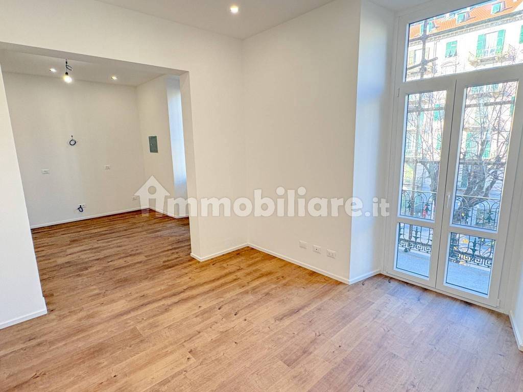 Appartamento a Savona in Corso Giuseppe Mazzini - Foto 2