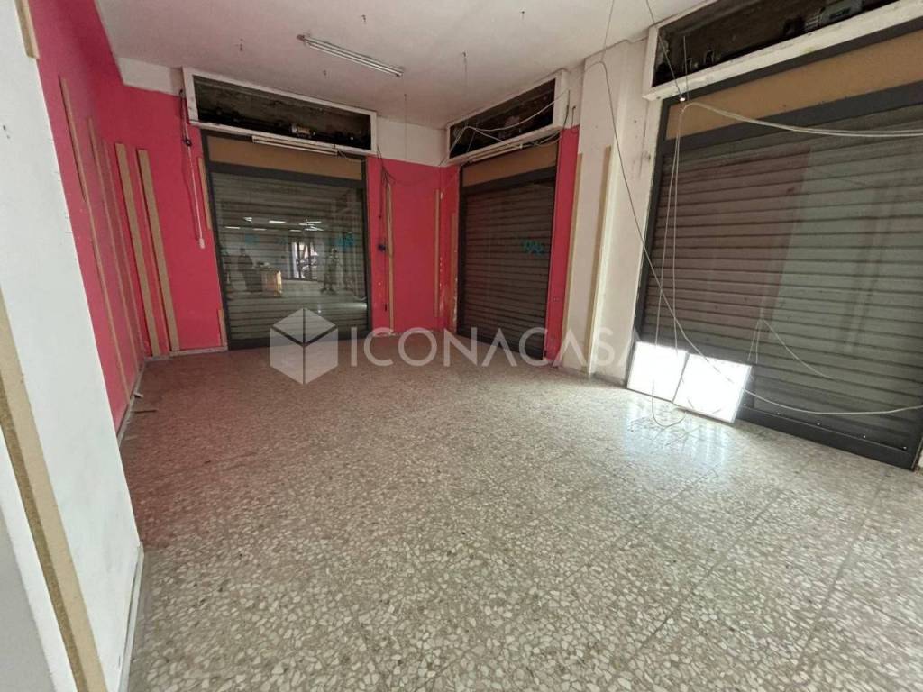 Box / garage a Foggia in Piazza Medaglie d'Oro - Foto 2