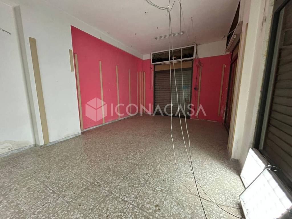 Box / garage a Foggia in Piazza Medaglie d'Oro - Foto 5