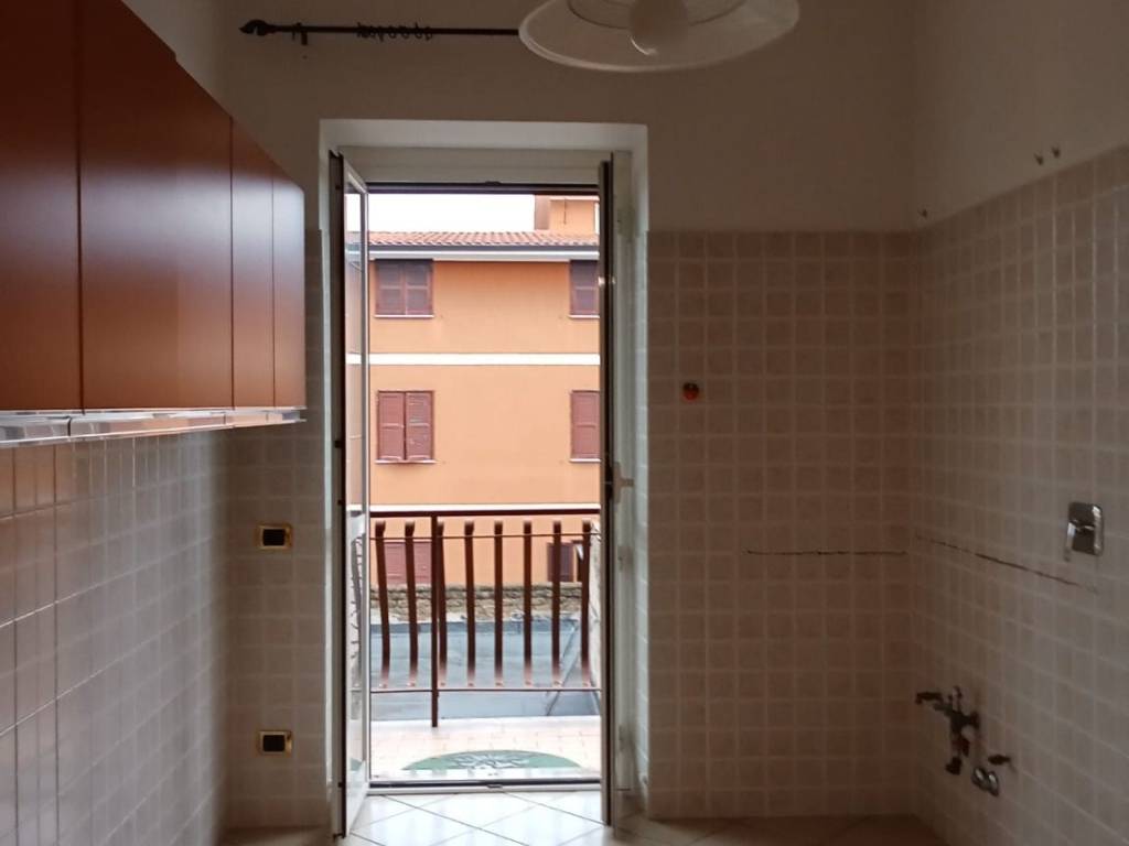 Appartamento a Mentana in Via Val d'Ossola - Foto 4