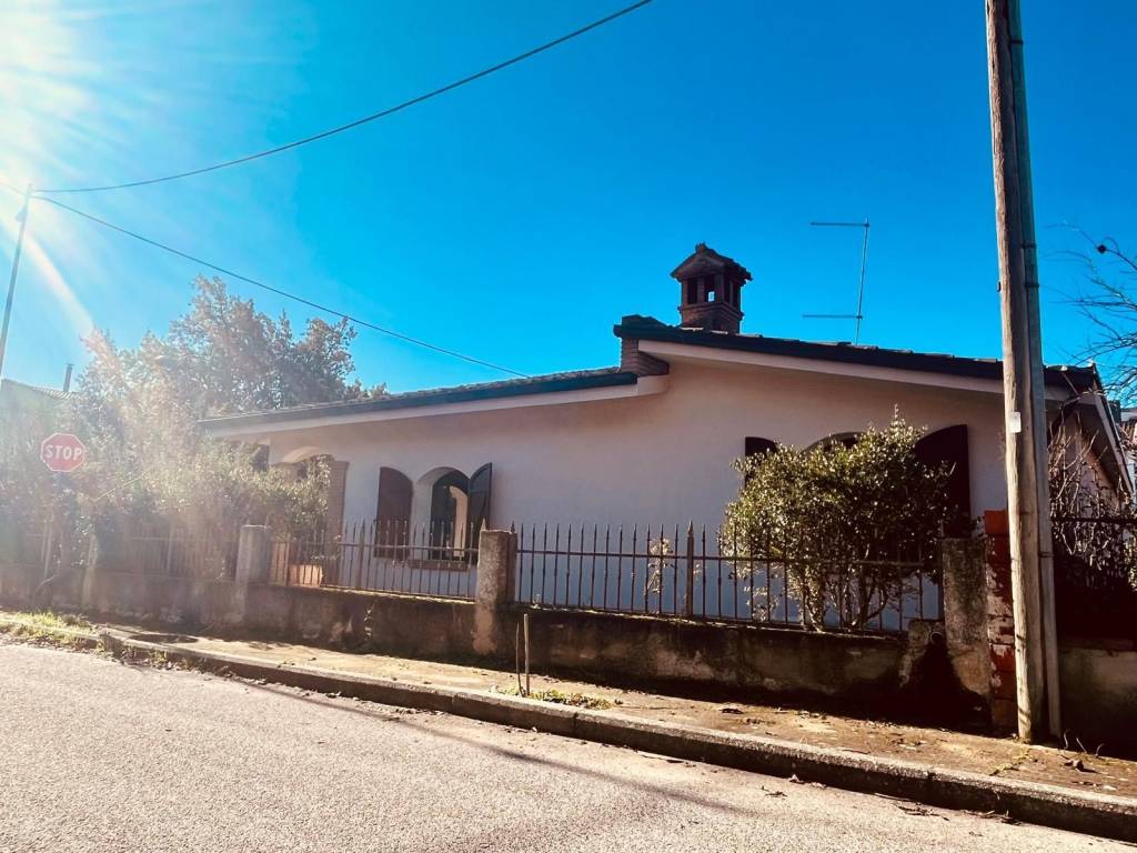 Villa a Sadali in Via Sarcidano - Foto 3