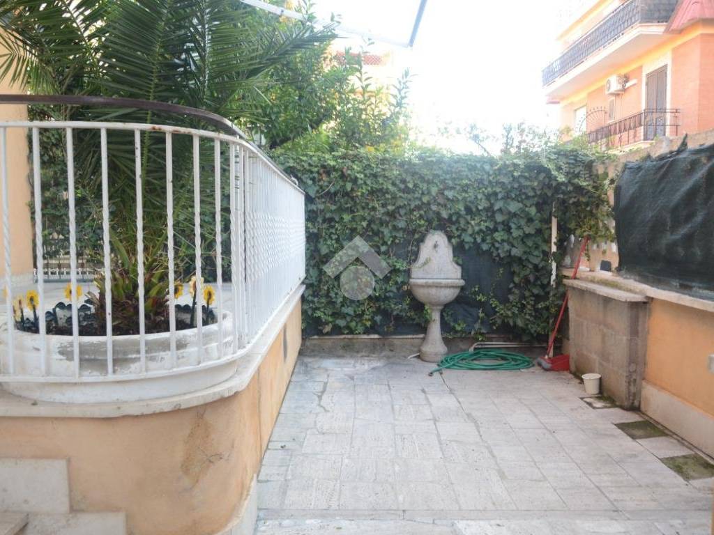 Appartamento a Tivoli in Via Sardegna, 37 - Foto 2