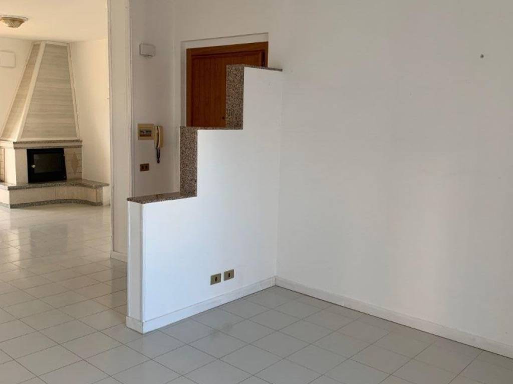 Appartamento a Vieste in Via Sandro Pertini - Foto 4