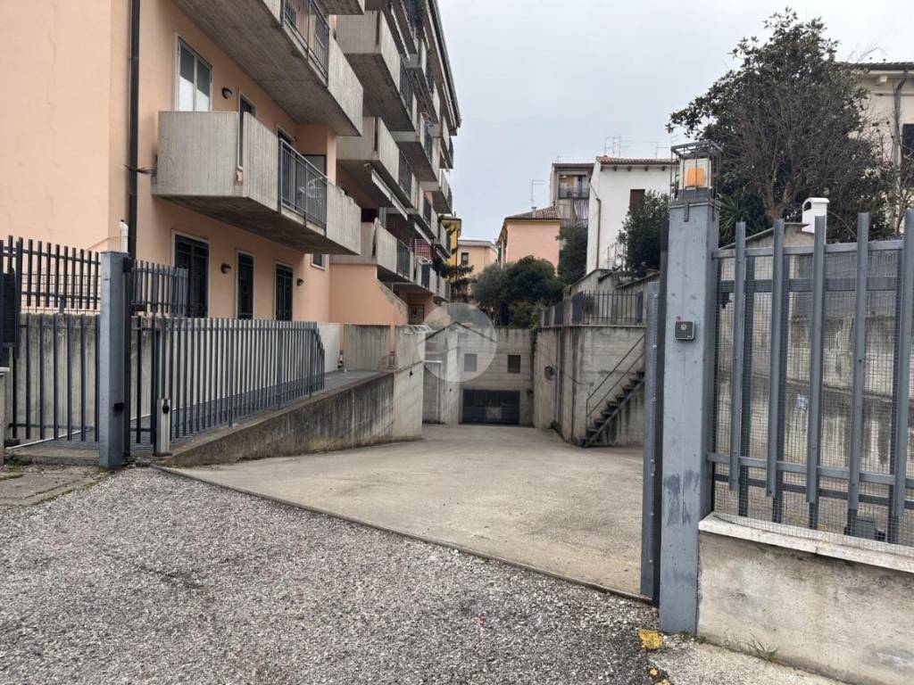 Box / garage a Verona in Viale Spolverini, 100 - Foto 3