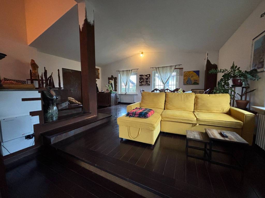 Villa a Borgo vercelli in Corso Novara, 47 - Foto 3