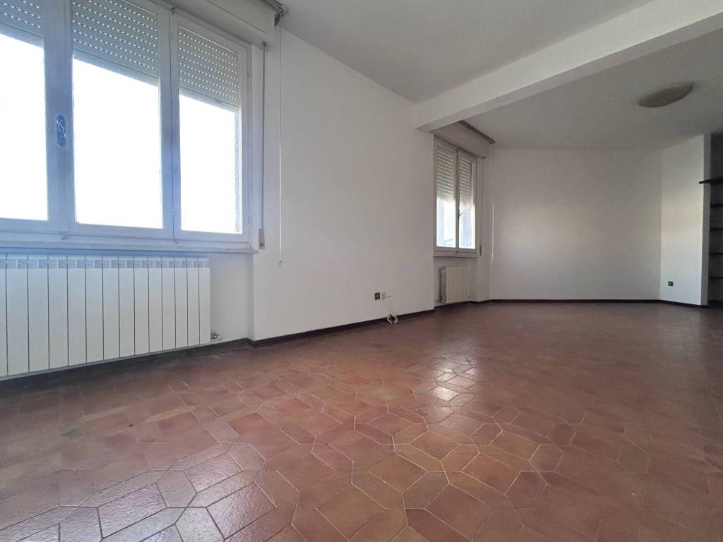 Appartamento a Livorno in Via Nello Danesi - Foto 2
