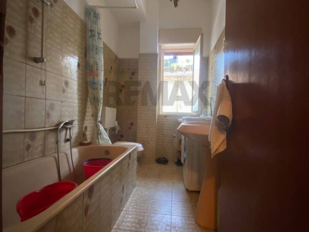 Appartamento a Spadafora in Via vincenzo monti - Foto 3