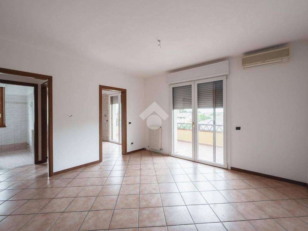 Appartamento a Rubiera in Via Garofalo - Foto 3