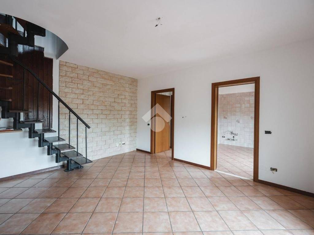 Appartamento a Rubiera in Via Garofalo - Foto 4