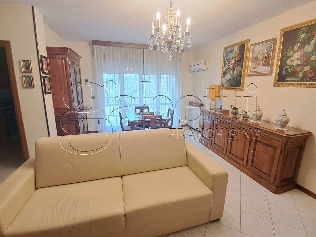 Appartamento a Ferrara in Via Giovanni Verga - Foto 3