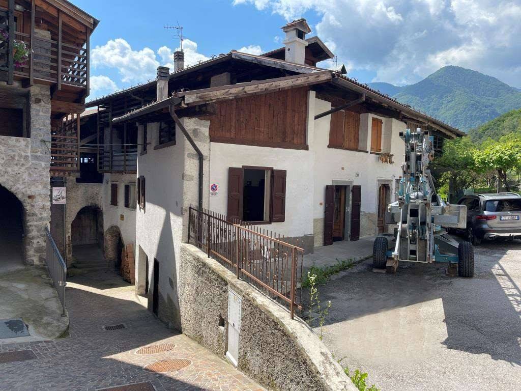 Casa indipendente a Bleggio superiore in loc. Rango, 105 - Foto 3