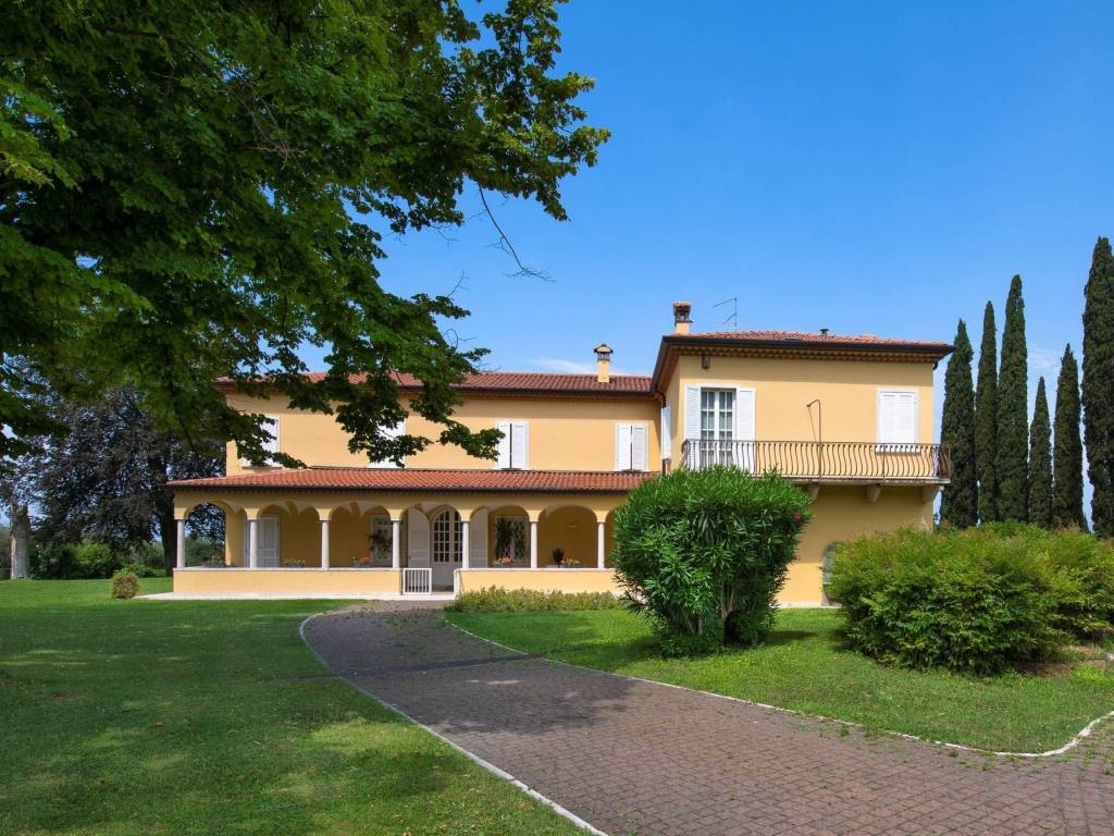 Villa a Lazise in Via Tonol - Foto 2