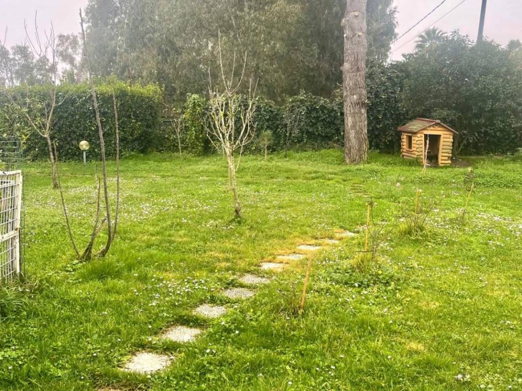 Appartamento a Latina in Strada C. Tenca, 84 - Foto 4