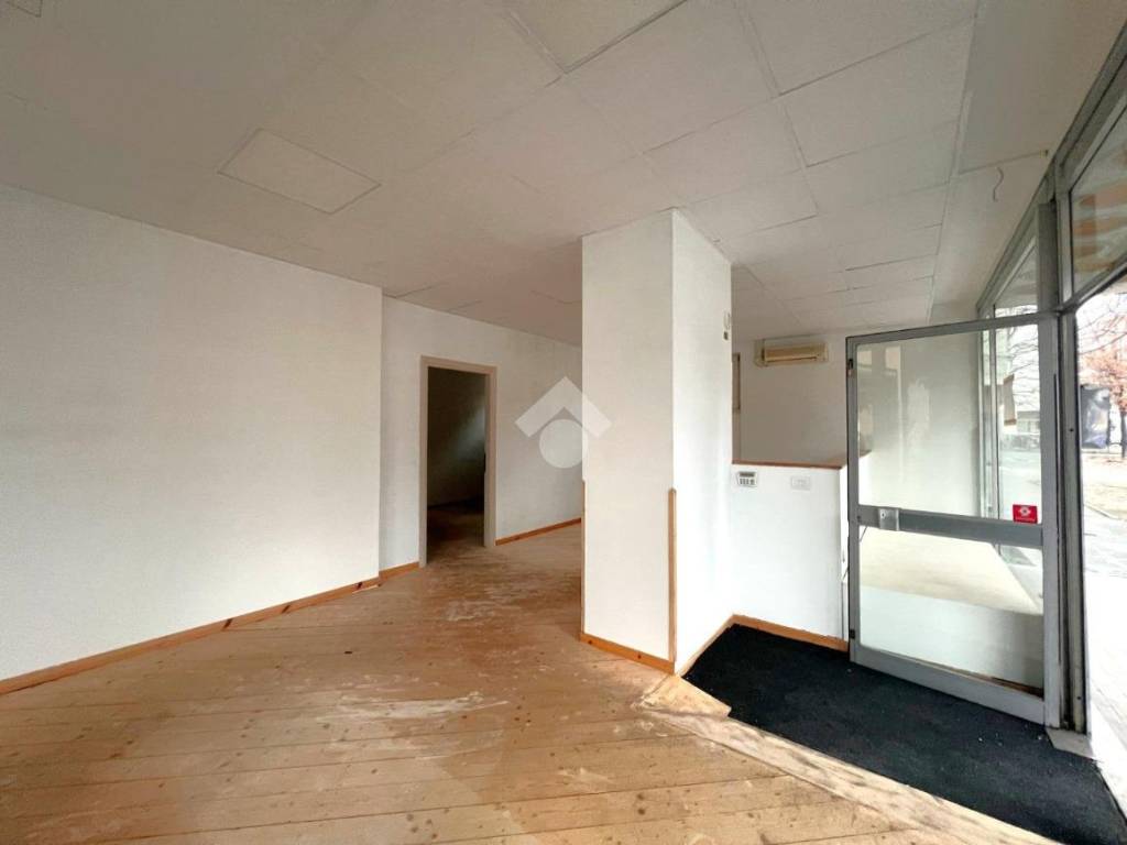 Immobile a Morbegno in Viale Stelvio, 21 - Foto 2